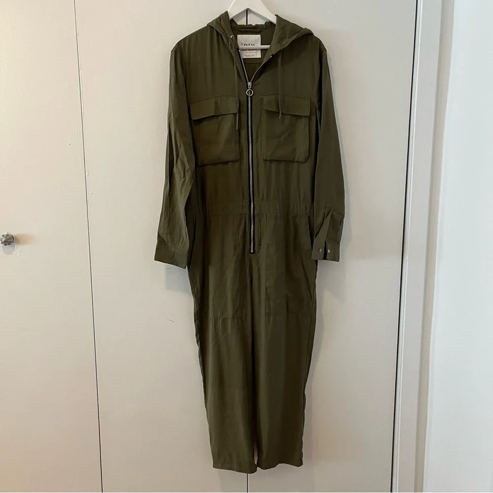 ZARA zipper jumpsuit - Picture 2 of 8